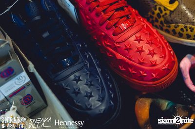 SneakaVilla & Hennessy pres. Sneak the Street at EmQuartier — photo 250