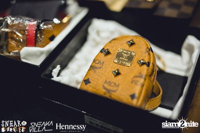 SneakaVilla & Hennessy pres. Sneak the Street at EmQuartier — photo 253