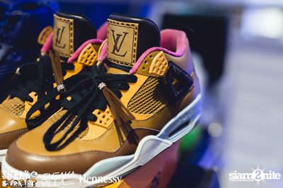 SneakaVilla & Hennessy pres. Sneak the Street at EmQuartier — photo 256