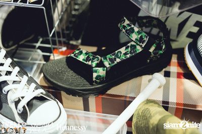SneakaVilla & Hennessy pres. Sneak the Street at EmQuartier — photo 270