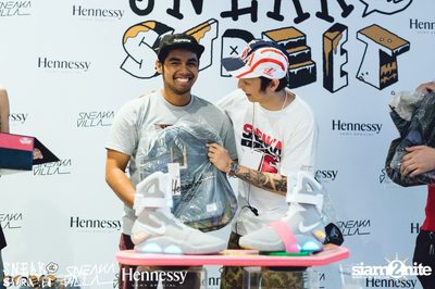SneakaVilla & Hennessy pres. Sneak the Street at EmQuartier — photo 347