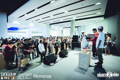 SneakaVilla & Hennessy pres. Sneak the Street at EmQuartier — photo 353
