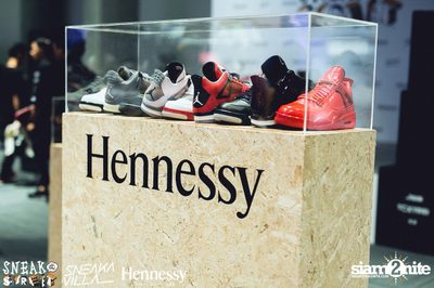 SneakaVilla & Hennessy pres. Sneak the Street at EmQuartier — photo 389