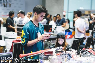 SneakaVilla & Hennessy pres. Sneak the Street at EmQuartier — photo 401