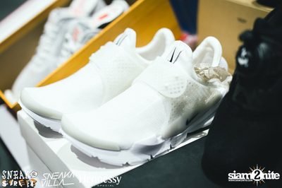 SneakaVilla & Hennessy pres. Sneak the Street at EmQuartier — photo 411