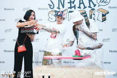 SneakaVilla & Hennessy pres. Sneak the Street at EmQuartier — photo 419