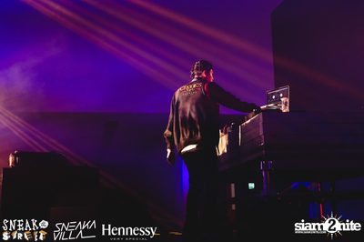SneakaVilla & Hennessy pres. Sneak the Street at EmQuartier — photo 427