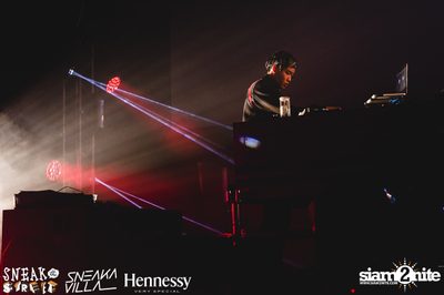SneakaVilla & Hennessy pres. Sneak the Street at EmQuartier — photo 429