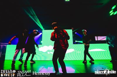 SneakaVilla & Hennessy pres. Sneak the Street at EmQuartier — photo 433