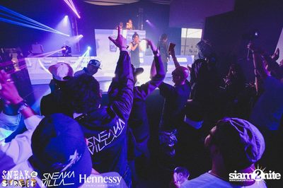 SneakaVilla & Hennessy pres. Sneak the Street at EmQuartier — photo 458