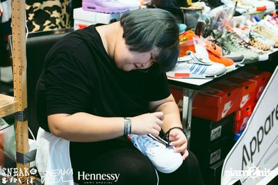 SneakaVilla & Hennessy pres. Sneak the Street at EmQuartier — photo 15