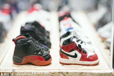 SneakaVilla & Hennessy pres. Sneak the Street at EmQuartier — photo 53