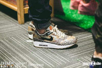 SneakaVilla & Hennessy pres. Sneak the Street at EmQuartier — photo 80