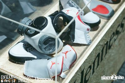 SneakaVilla & Hennessy pres. Sneak the Street at EmQuartier — photo 90