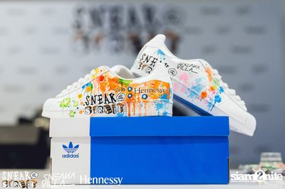 SneakaVilla & Hennessy pres. Sneak the Street at EmQuartier — photo 145