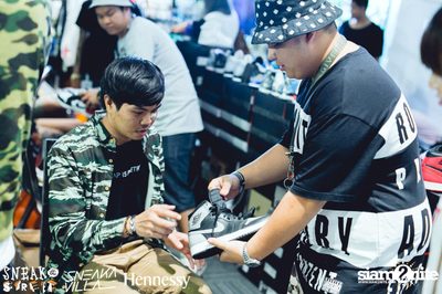 SneakaVilla & Hennessy pres. Sneak the Street at EmQuartier — photo 178