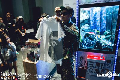 SneakaVilla & Hennessy pres. Sneak the Street at EmQuartier — photo 204