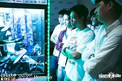 SneakaVilla & Hennessy pres. Sneak the Street at EmQuartier — photo 212