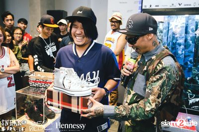 SneakaVilla & Hennessy pres. Sneak the Street at EmQuartier — photo 214