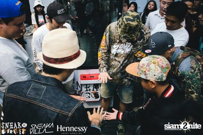 SneakaVilla & Hennessy pres. Sneak the Street at EmQuartier — photo 223
