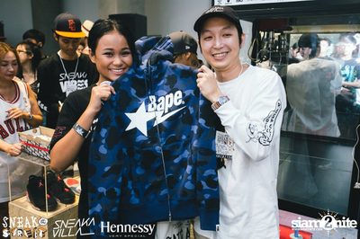 SneakaVilla & Hennessy pres. Sneak the Street at EmQuartier — photo 227