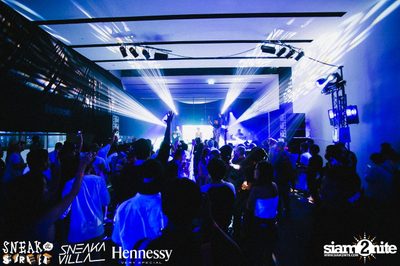 SneakaVilla & Hennessy pres. Sneak the Street at EmQuartier — photo 269