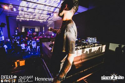 SneakaVilla & Hennessy pres. Sneak the Street at EmQuartier — photo 292