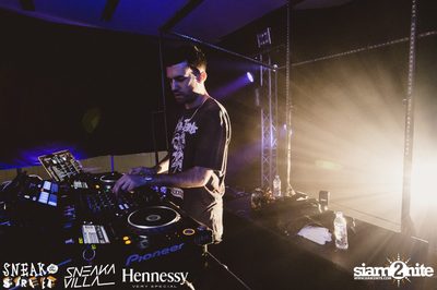 SneakaVilla & Hennessy pres. Sneak the Street at EmQuartier — photo 302