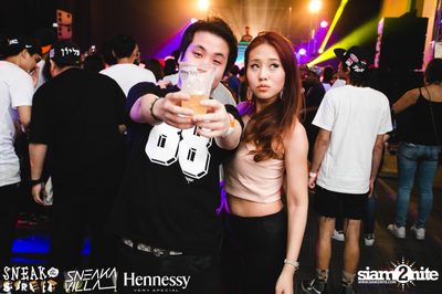 SneakaVilla & Hennessy pres. Sneak the Street at EmQuartier — photo 314