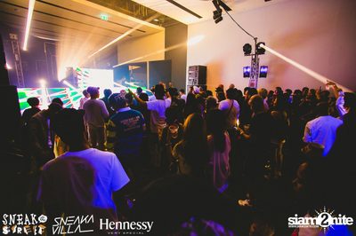 SneakaVilla & Hennessy pres. Sneak the Street at EmQuartier — photo 332