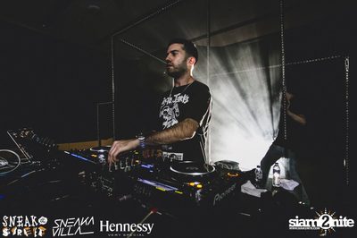 SneakaVilla & Hennessy pres. Sneak the Street at EmQuartier — photo 337