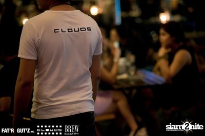 Seenspace Invasion ที่ร้าน Clouds, Fat'R Gut'z และ BREW Beers & Ciders — photo 8