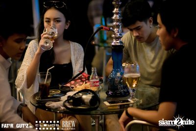 Seenspace Invasion ที่ร้าน Clouds, Fat'R Gut'z และ BREW Beers & Ciders — photo 9
