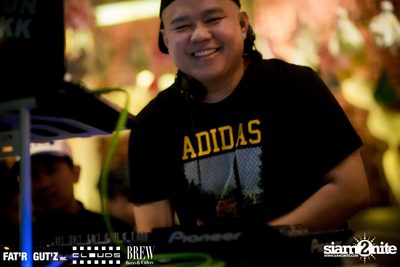 Seenspace Invasion ที่ร้าน Clouds, Fat'R Gut'z และ BREW Beers & Ciders — photo 11