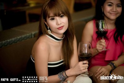 Seenspace Invasion ที่ร้าน Clouds, Fat'R Gut'z และ BREW Beers & Ciders — photo 12