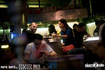 Seenspace Invasion ที่ร้าน Clouds, Fat'R Gut'z และ BREW Beers & Ciders — photo 38