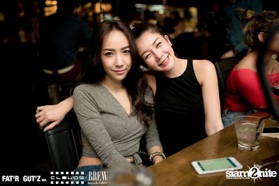 Seenspace Invasion ที่ร้าน Clouds, Fat'R Gut'z และ BREW Beers & Ciders — photo 47