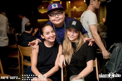Seenspace Invasion ที่ร้าน Clouds, Fat'R Gut'z และ BREW Beers & Ciders — photo 57