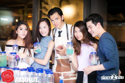 Absolut presents La Femme Drink Society at Salt Aree — photo 43