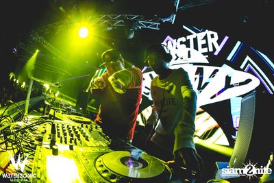 Road to Waterzonic 2015 กับ Yellow Claw ที่ สตูดิโอ ไลฟ์ ฮอลล์ — photo 1