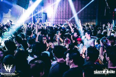 Road to Waterzonic 2015 กับ Yellow Claw ที่ สตูดิโอ ไลฟ์ ฮอลล์ — photo 95