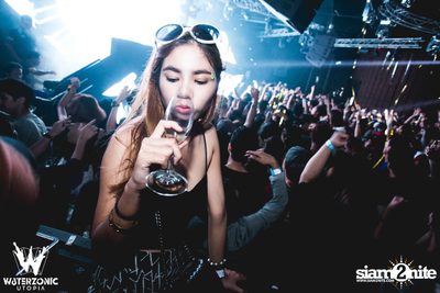 Road to Waterzonic 2015 กับ Yellow Claw ที่ สตูดิโอ ไลฟ์ ฮอลล์ — photo 110