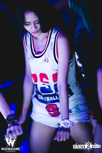 Road to Waterzonic 2015 กับ Yellow Claw ที่ สตูดิโอ ไลฟ์ ฮอลล์ — photo 120