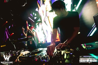 Road to Waterzonic 2015 กับ Yellow Claw ที่ สตูดิโอ ไลฟ์ ฮอลล์ — photo 165
