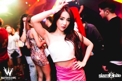Road to Waterzonic 2015 กับ Yellow Claw ที่ สตูดิโอ ไลฟ์ ฮอลล์ — photo 173