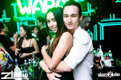 Grey Goose นำเสนอ TGIF : Mat Zo ที่ สตูดิโอ ไลฟ์ ฮอลล์ — photo 16