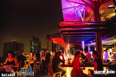 Your Love - Launch Party ที่ การ์เมอร์ซี่ ปาร์ค, อโบฟ อีเลฟเว่น — photo 4