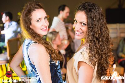 Your Love - Launch Party ที่ การ์เมอร์ซี่ ปาร์ค, อโบฟ อีเลฟเว่น — photo 57