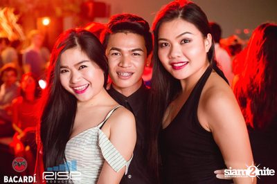 Your Love - Launch Party ที่ การ์เมอร์ซี่ ปาร์ค, อโบฟ อีเลฟเว่น — photo 87