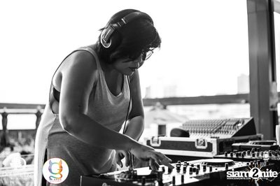 G-Spot นำเสนอ Splash Out Pool Party ที่โรงแรม ดับเบิลทรี บาย ฮิลตัน — photo 24